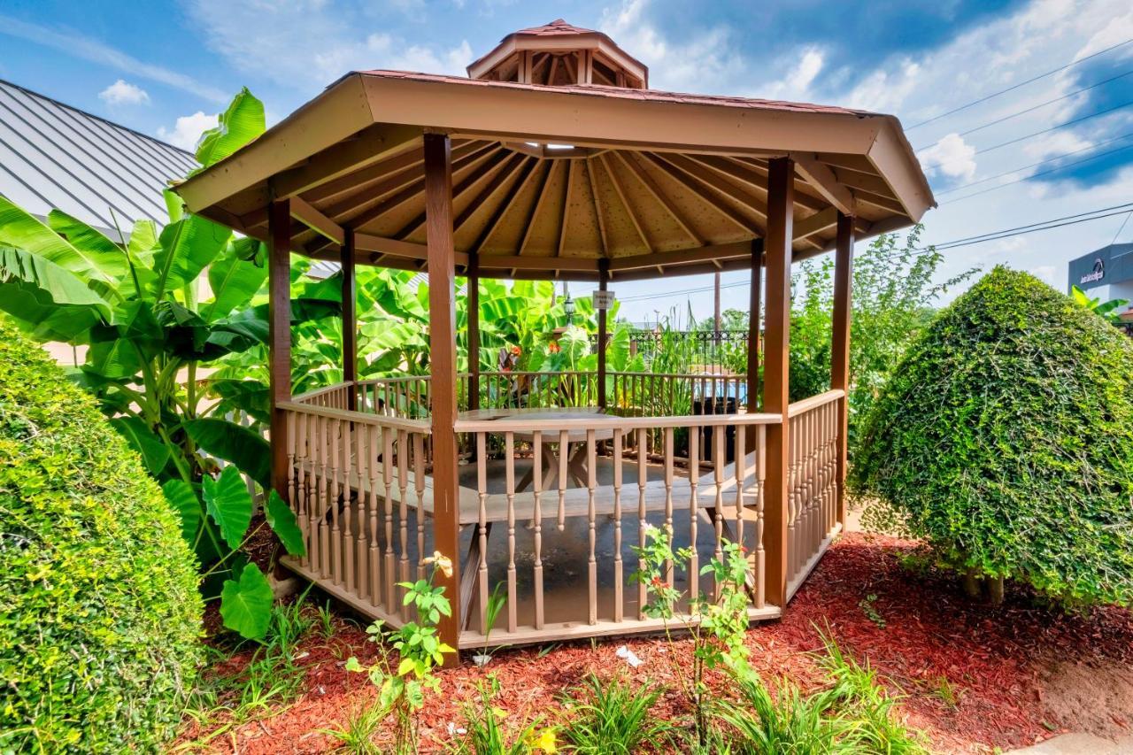 Red Roof Inn Atlanta Southeast Стокбридж Экстерьер фото